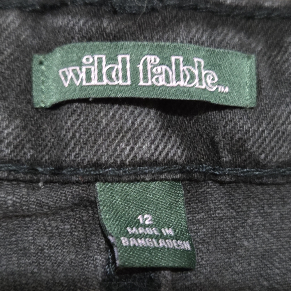 Wild Fable Black Distressed Jean Shorts - Picture 10 of 13